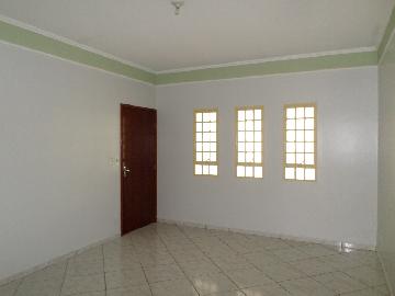 Alugar Casa / Residencial em Araçatuba. apenas R$ 1.350,00