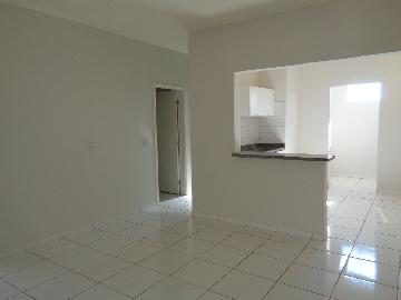 Alugar Apartamento / Padrão em Araçatuba. apenas R$ 1.500,00