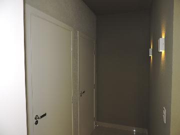 Comercial / Loja em Araçatuba , Comprar por R$Consulte-nos