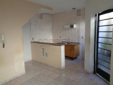 Casa / Kitnet em Araçatuba , Comprar por R$Consulte-nos