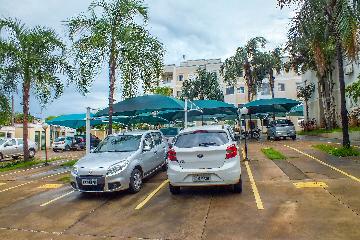 Alugar Apartamento / Padrão em Araçatuba. apenas R$ 850,00