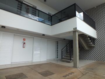 Alugar Apartamento / Kitchnet em Araçatuba. apenas R$ 1.750,00
