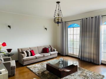 Alugar Casa / Residencial em Araçatuba. apenas R$ 1.700,00