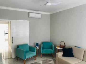 Alugar Casa / Residencial em Araçatuba. apenas R$ 480.000,00