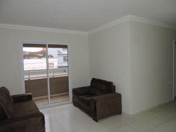 Alugar Apartamento / Padrão em Araçatuba. apenas R$ 1.200,00