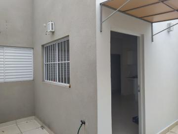 Alugar Casa / Residencial em Araçatuba. apenas R$ 1.800,00