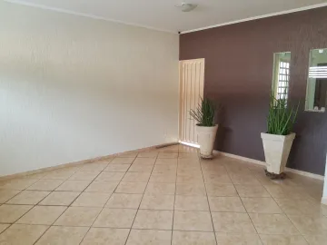 Alugar Casa / Residencial em Araçatuba. apenas R$ 2.000,00