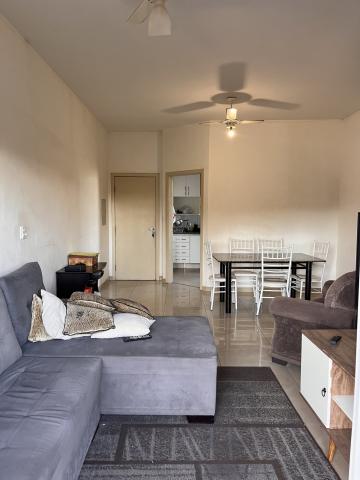 Alugar Apartamento / Padrão em Araçatuba. apenas R$ 350.000,00