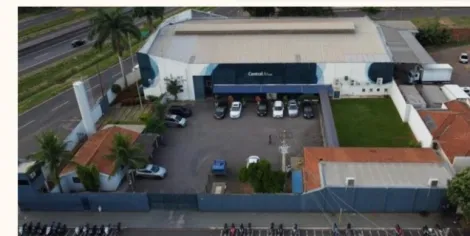 Alugar Comercial / Galpão em Araçatuba. apenas R$ 25.000,00