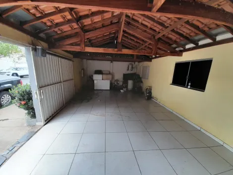 Alugar Casa / Residencial em Araçatuba. apenas R$ 250.000,00