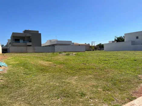 Terreno / Condomínio em Araçatuba , Comprar por R$Consulte-nosAlugar por R$(L) 0,00