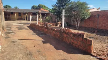 Terreno / Padrão em Araçatuba , Comprar por R$Consulte-nosAlugar por R$(L) 0,00