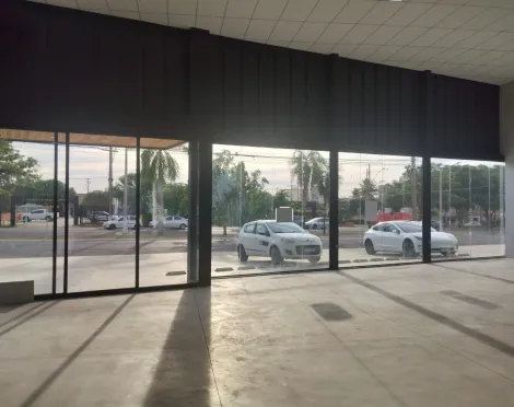 Alugar Comercial / Salão em Araçatuba. apenas R$ 25.000,00