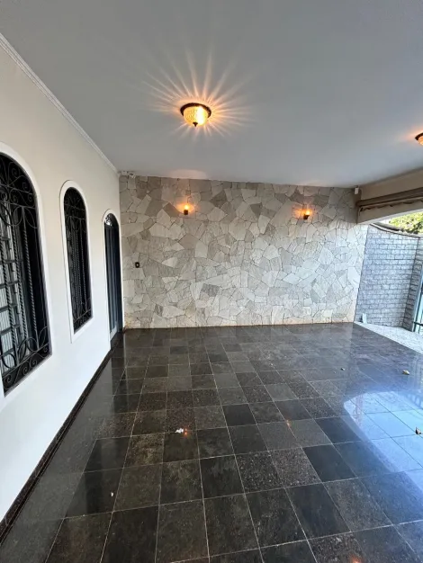 Alugar Casa / Residencial em Araçatuba. apenas R$ 3.300,00