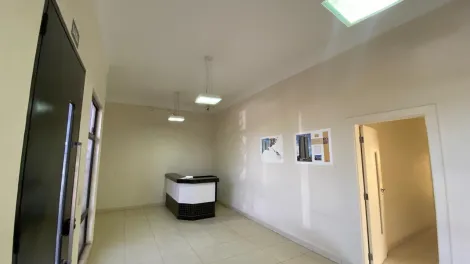 Comercial / Galpão em Araçatuba , Comprar por R$Consulte-nosAlugar por R$(L) 7.500,00