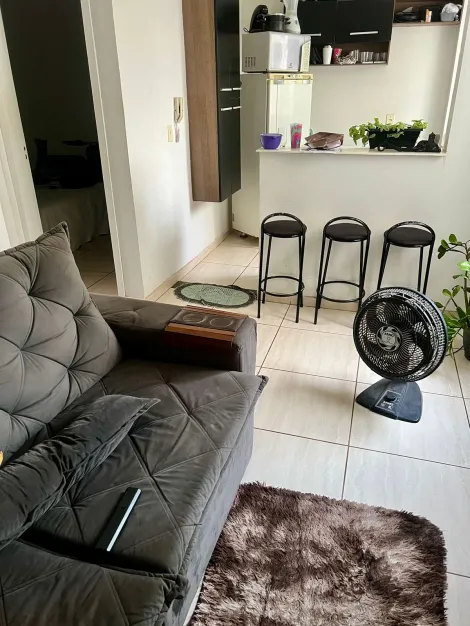 Apartamento / Padrão em Araçatuba , Comprar por R$(V) 130.000,00