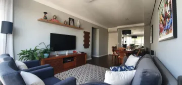 Apartamento / Padrão em Araçatuba , Comprar por R$(V) 330.000,00