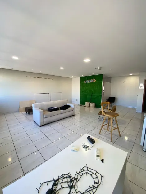 Comercial / Sala em Condomínio em Araçatuba , Comprar por R$Consulte-nosAlugar por R$(L) 1.200,00