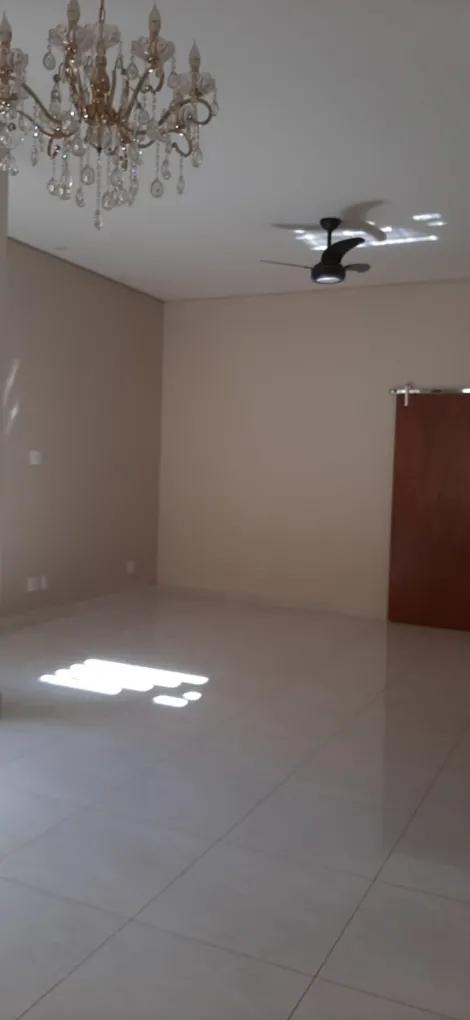Casa / Residencial em Araçatuba , Comprar por R$Consulte-nosAlugar por R$(L) 3.700,00