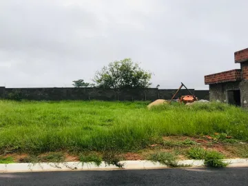 Terreno / Condomínio em Araçatuba , Comprar por R$Consulte-nosAlugar por R$(L) 0,00