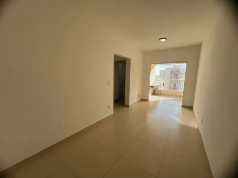 Alugar Apartamento / Padrão em Araçatuba. apenas R$ 1.800,00