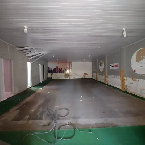 Comercial / Salão em Araçatuba , Comprar por R$Consulte-nosAlugar por R$(L) 3.000,00