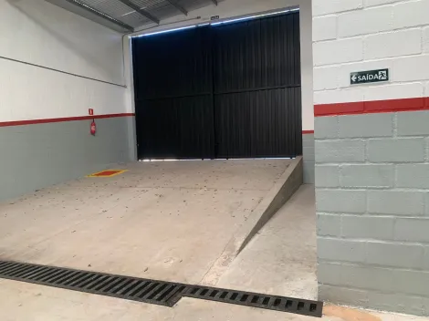 Comercial / Barracão em Araçatuba , Comprar por R$Consulte-nos