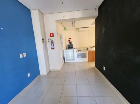 Comercial / Casa em Araçatuba , Comprar por R$Consulte-nos