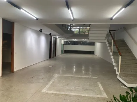 Comercial / Salão em Araçatuba , Comprar por R$Consulte-nosAlugar por R$(L) 10.000,00