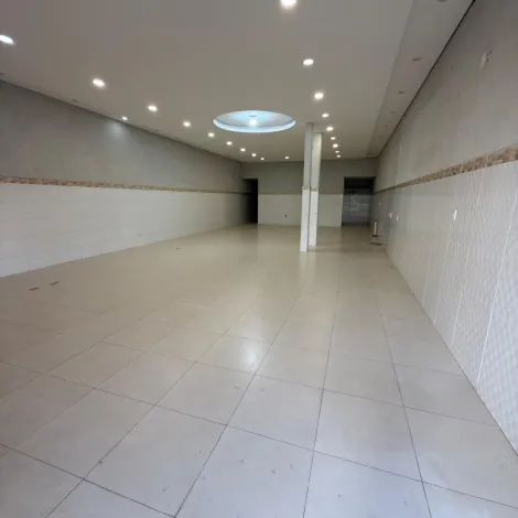Comercial / Salão em Araçatuba , Comprar por R$Consulte-nos