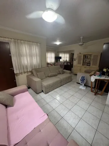 Casa / Residencial em Araçatuba , Comprar por R$Consulte-nos