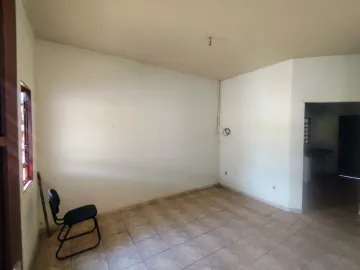 Alugar Casa / Residencial em Araçatuba. apenas R$ 150.000,00
