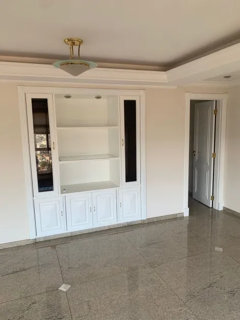 Alugar Apartamento / Padrão em Araçatuba. apenas R$ 4.000,00