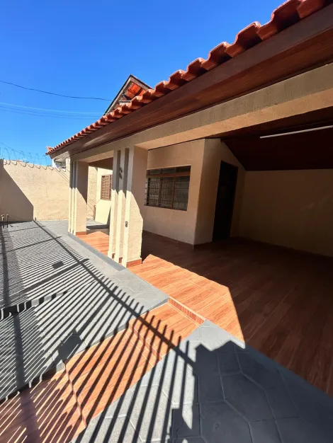 Casa / Residencial em Araçatuba , Comprar por R$Consulte-nosAlugar por R$(L) 2.000,00