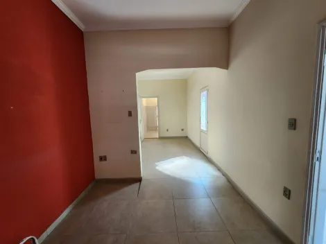 Comercial / Casa em Araçatuba , Comprar por R$Consulte-nos