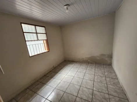Alugar Casa / Residencial em Araçatuba. apenas R$ 850,00
