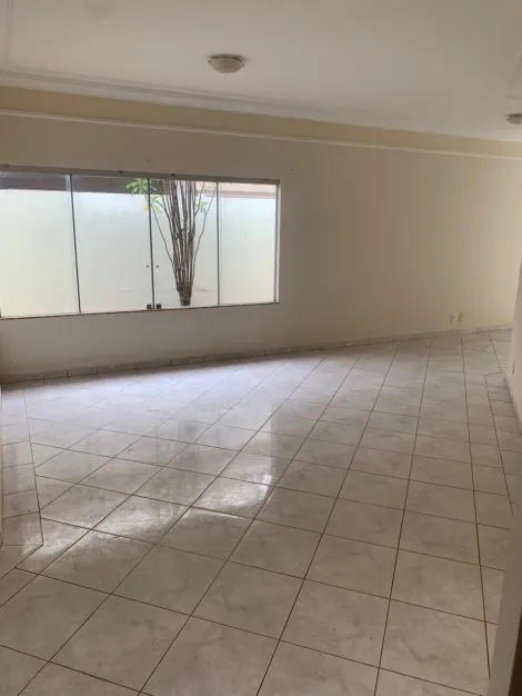 Alugar Casa / Condomínio em Araçatuba. apenas R$ 5.100,00